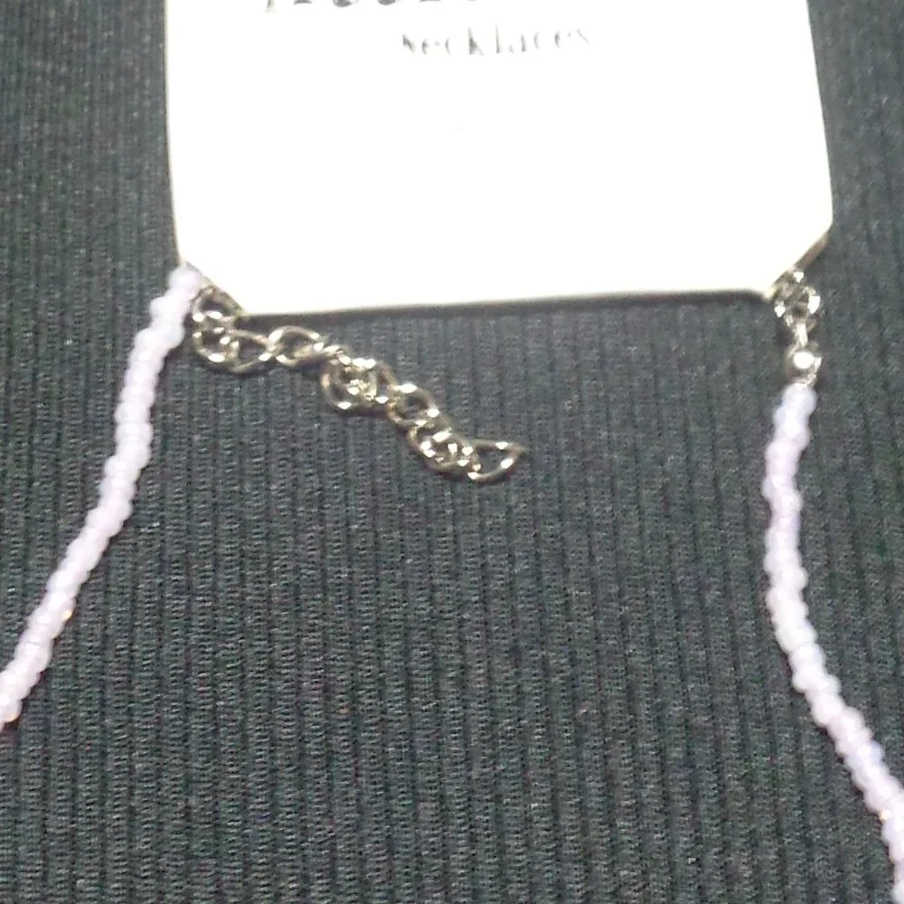 girls flower & bead necklace